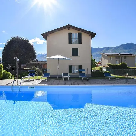 1 Bedroom Beautiful In Apartment *