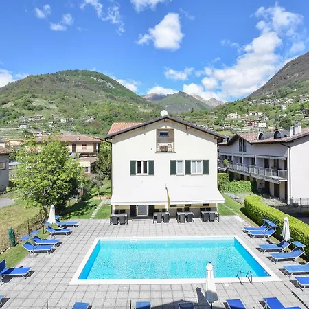 Apartment 1 Bedroom Beautiful In *